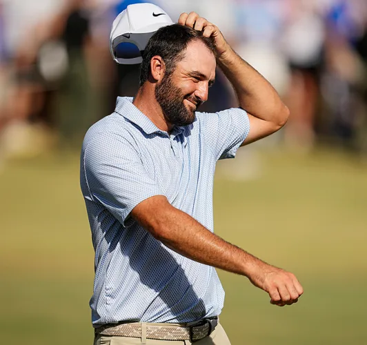 Scheffler on cusp of breaking Tiger's career earnings record